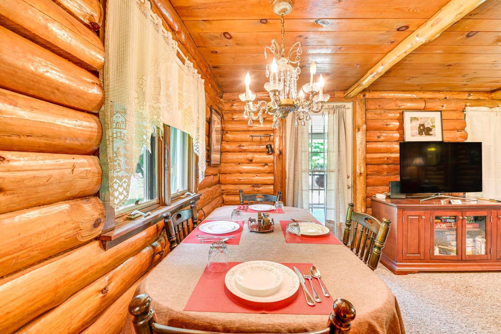 Log Cabin With Game Room And Fire Pit In Forestport! Eksteriør bilde